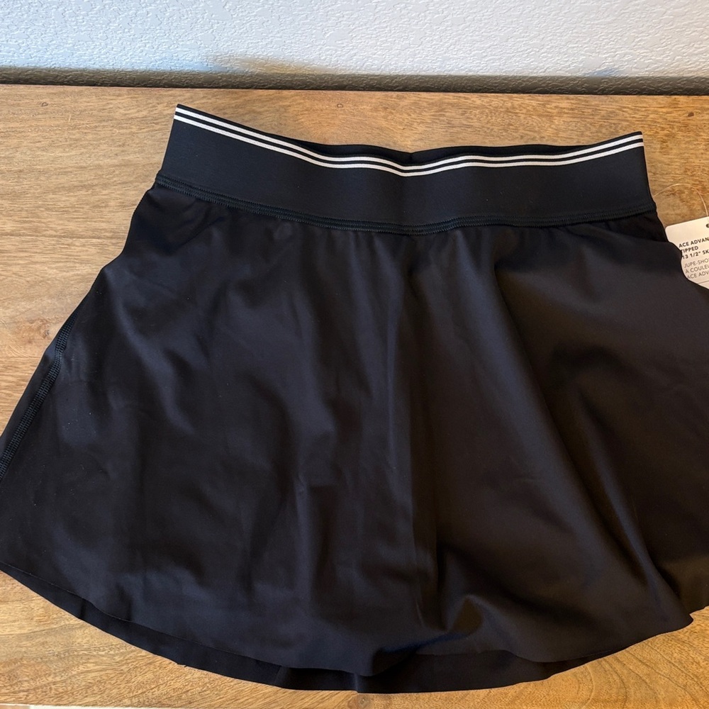 Athleta Women's Black Athletic Skort with Stripe Waistband - Picture 6 of 7
